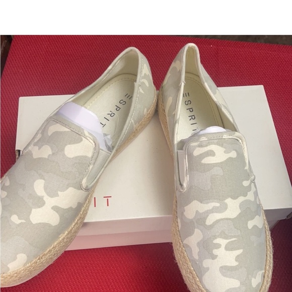 Espirit Nadine Light Camo Slip-on Espadrille - Picture 7 of 10